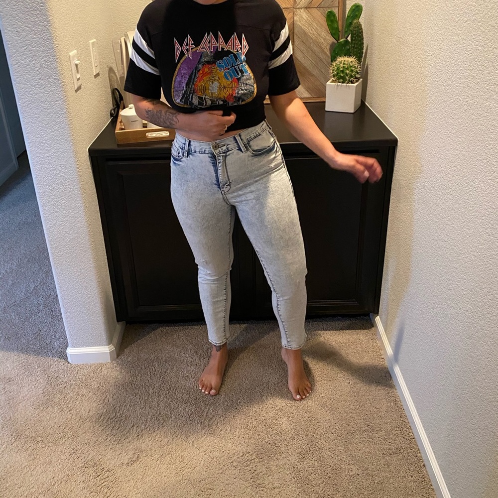 Jean